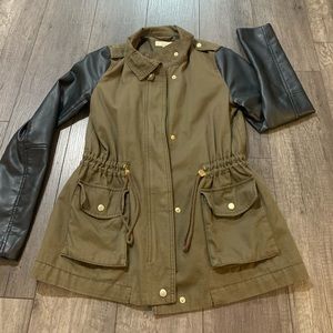 H&M Army green/leather jacket